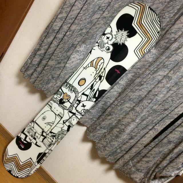 LAMAR スノーボード板 148cm スポーツ/アウトドアのスノーボード(その他)の商品写真