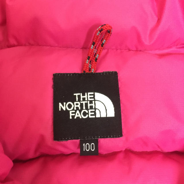 THE NORTH FACE(ザノースフェイス)のダウンベスト キッズ/ベビー/マタニティのキッズ服女の子用(90cm~)(ジャケット/上着)の商品写真