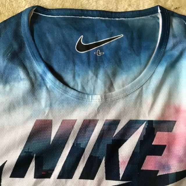 NIKE(ナイキ)のNIKE タンクトップ　Lサイズ メンズのトップス(タンクトップ)の商品写真