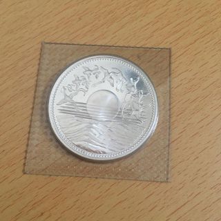 御在位60年　1万円銀貨(貨幣)