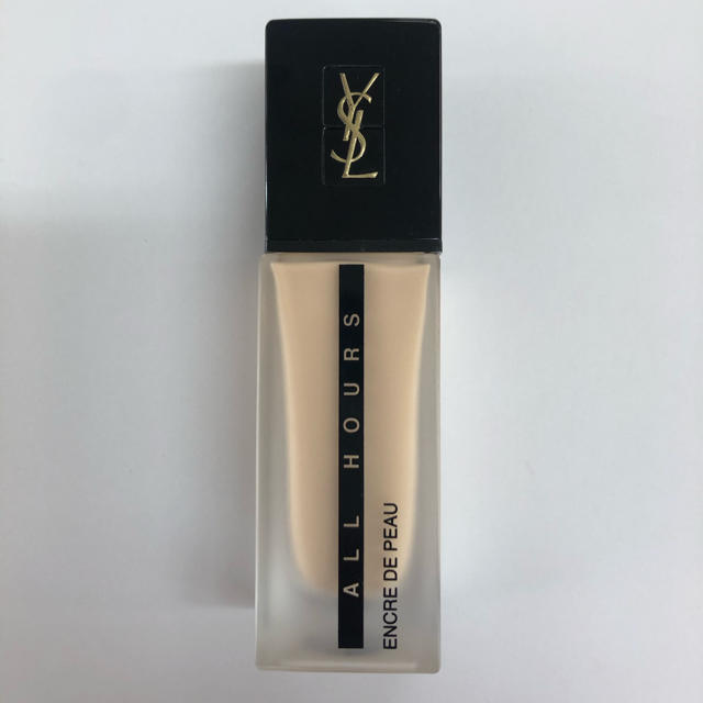 Yves Saint Laurent Beaute(イヴサンローランボーテ)の[みい様 専用] アンクルドポー オールアワーズ　B20 コスメ/美容のベースメイク/化粧品(ファンデーション)の商品写真