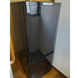 ミツビシデンキ(三菱電機)の三菱 冷蔵庫 146L 人気色ブラック(冷蔵庫)