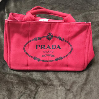 プラダ(PRADA)のPRADA カナパ　赤 Sサイズ(ハンドバッグ)