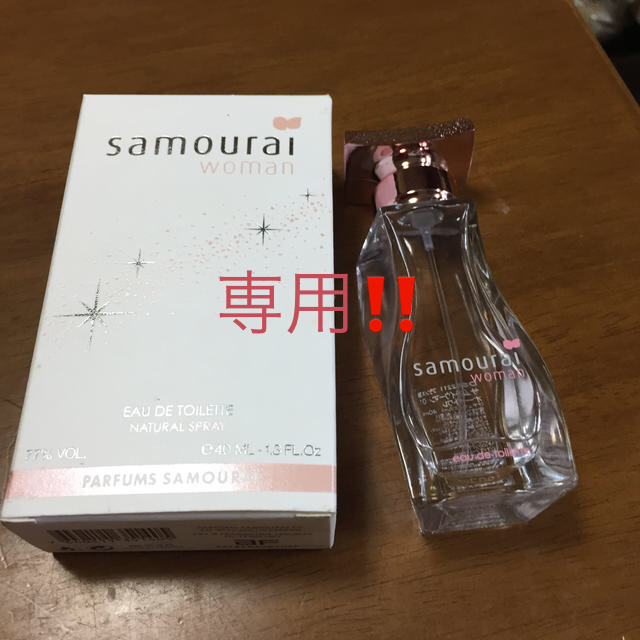 SAMOURAI(サムライ)のサムライウーマンオードトワレ40ml コスメ/美容の香水(香水(女性用))の商品写真