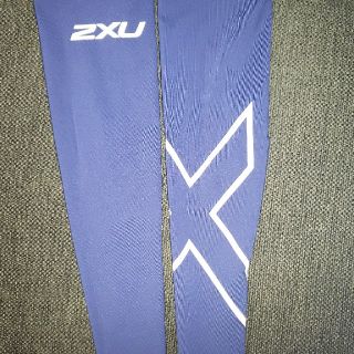 ツータイムズユー(2XU)の期間値下げ‼️2xu アームスリーブ　ツータイムズユー Mサイズ(その他)