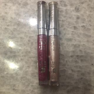 ブルジョワ(bourjois)の値下げしました❗️ブルジョワ　エフェスリーディNN 2本セット(リップグロス)