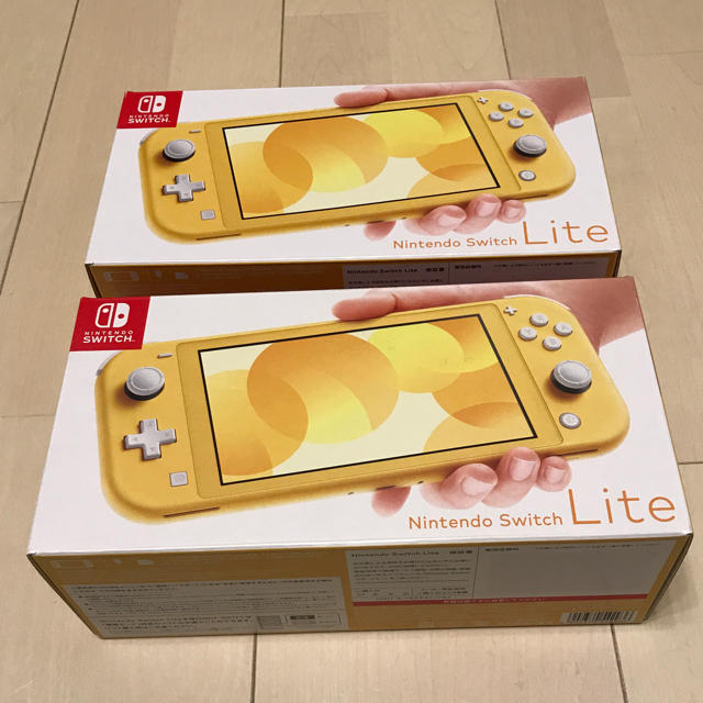Nintendo switch lite 本体 新品 イエロー ２台セット エンタメ/ホビーのゲームソフト/ゲーム機本体(携帯用ゲーム機本体)の商品写真