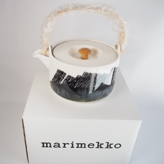 マリメッコ(marimekko)の【新品未使用】marimekko　マリメッコ　ティーポット　急須(テーブル用品)