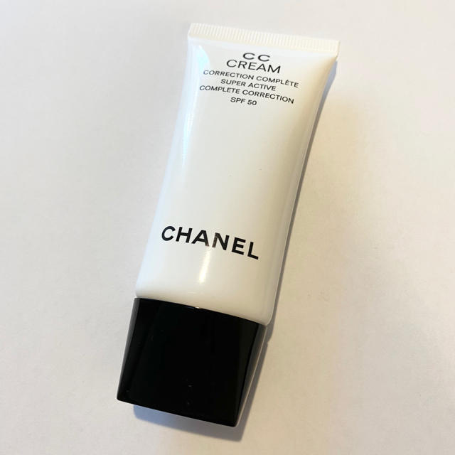 CHANEL(シャネル)のふるーちぇさま専用　CHANEL CCクリーム コスメ/美容のベースメイク/化粧品(CCクリーム)の商品写真