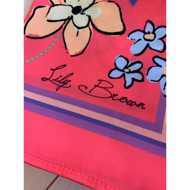 Lily Brown(リリーブラウン)のリリーブラウン　スカーフ レディースのファッション小物(バンダナ/スカーフ)の商品写真