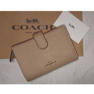 COACH - 【2020最新色❗ 春モデル】コーチ二つ折り財布 トープの通販