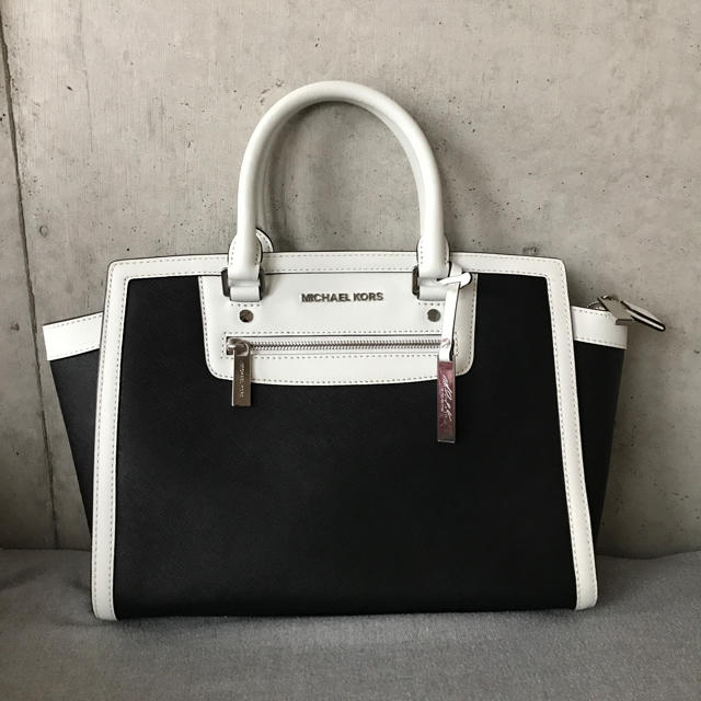 Michael Kors(マイケルコース)の【新品】MichaelKors ハンドバッグ レディースのバッグ(ハンドバッグ)の商品写真