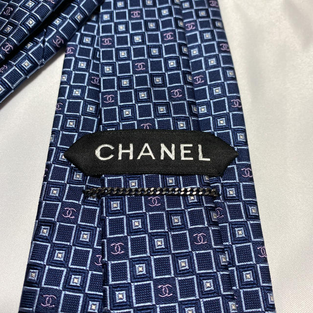 CHANEL(シャネル)のシャネル　CHANEL シルク　ネクタイ メンズのファッション小物(ネクタイ)の商品写真