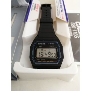 CASIO - CASIO デジタル腕時計 F-28Wの通販 by ほんじゃんでよ's ...