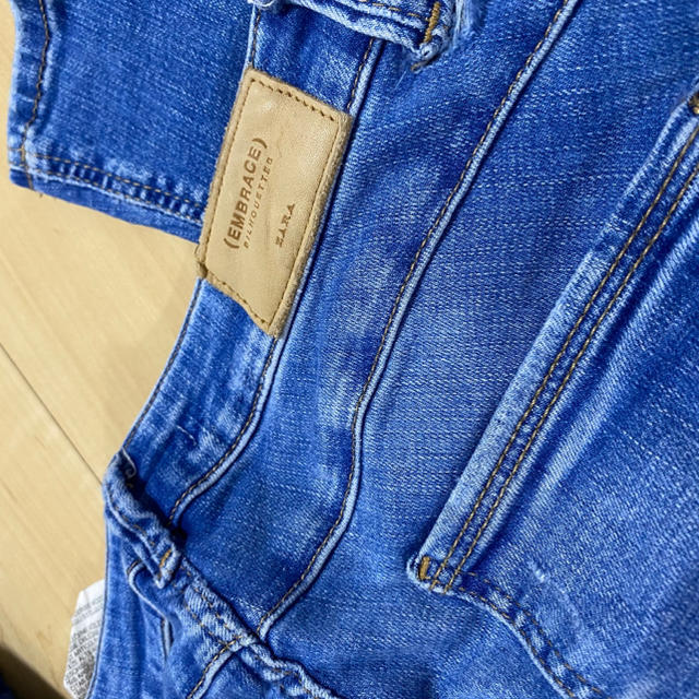 ZARA(ザラ)のZARAダメージジーンズ レディースのパンツ(スキニーパンツ)の商品写真