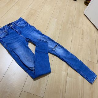 ザラ(ZARA)のZARAダメージジーンズ(スキニーパンツ)