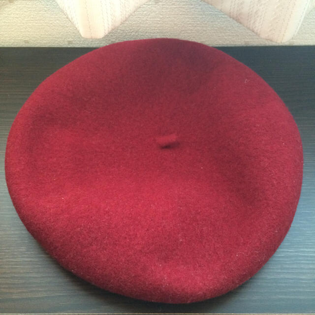 赤ベレー帽 レディースの帽子(ハンチング/ベレー帽)の商品写真