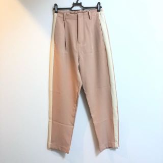 レイカズン(RayCassin)のRAY CASSIN テーパードパンツ クロップドパンツ(クロップドパンツ)