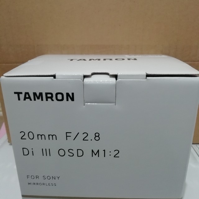 新品未使用　タムロン 20mm F/2.8 Di III OSD M1:2