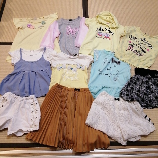 BeBe(ベベ)のbebe anyfam algy　子ども服まとめ売り女の子 キッズ/ベビー/マタニティのキッズ服女の子用(90cm~)(Tシャツ/カットソー)の商品写真