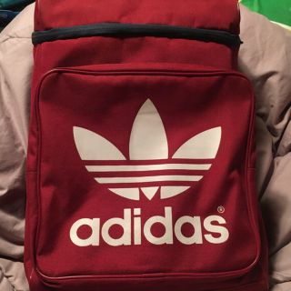 アディダス(adidas)のadidas ワインレッド リュック(リュック/バックパック)