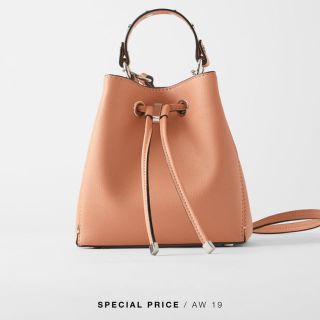 ザラ(ZARA)のZARA バッグ(ショルダーバッグ)