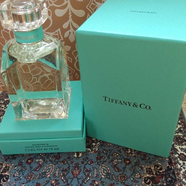 Tiffany & Co.(ティファニー)のティファニー オードパルファム
Tiffany& Co.　75ml コスメ/美容の香水(香水(女性用))の商品写真