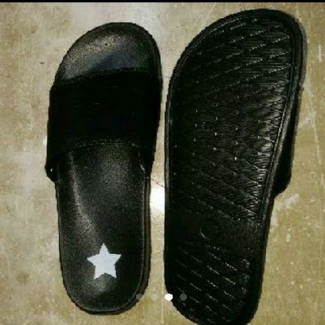 新品 スター デザイン サンダル 26.5センチ 送料無料 ブラック 黒 流れ星 メンズの靴/シューズ(サンダル)の商品写真