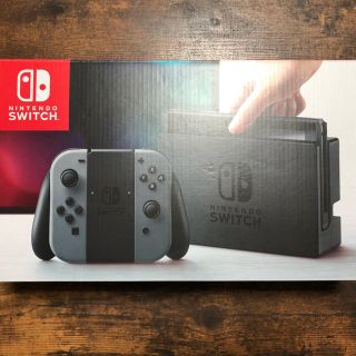 ニンテンドースイッチ(Nintendo Switch)の旧型 中古 Nintendo Switch グレー(家庭用ゲーム機本体)