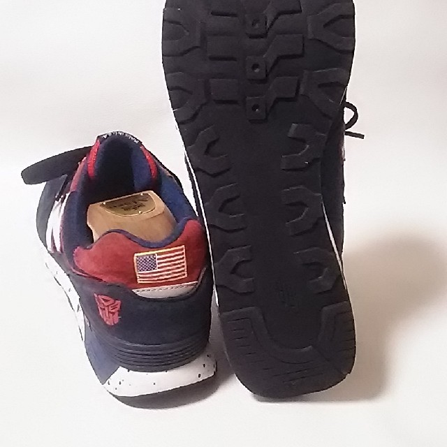 New Balance(ニューバランス)の
希少アメリカ製ビンテージ!ニューバランス576高級スニーカー海外限定!


 メンズの靴/シューズ(スニーカー)の商品写真
