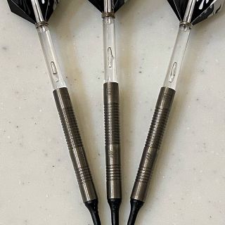 ターゲット(Target)のダーツセット TIGA DARTS T97 WOLF ストレートバレル(ダーツ)