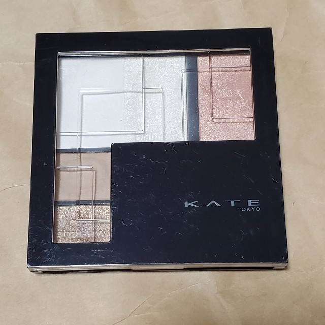 KATE(ケイト)のケイト　ホワイトシェイピングパレット(WT-1) コスメ/美容のベースメイク/化粧品(フェイスカラー)の商品写真