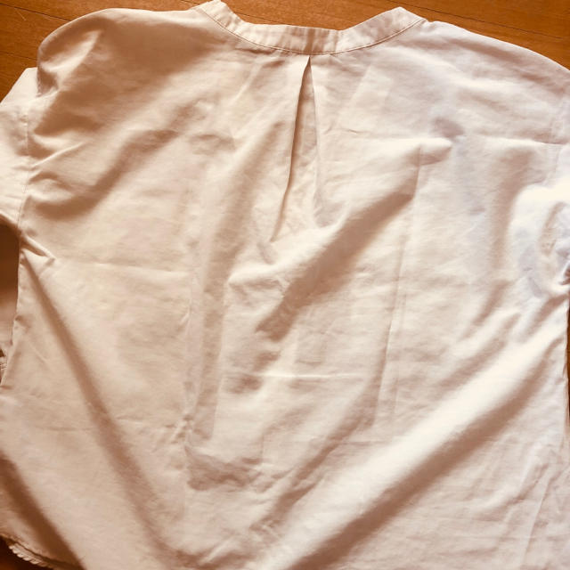 Noble(ノーブル)のノーブル    白シャツ ブラウス レディースのトップス(シャツ/ブラウス(長袖/七分))の商品写真