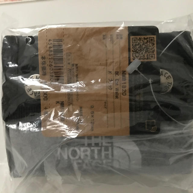 THE NORTH FACE(ザノースフェイス)の【未開封新品】ノースフェイス　財布　黒色　コインケース　小銭入れ　ウォレット メンズのファッション小物(コインケース/小銭入れ)の商品写真