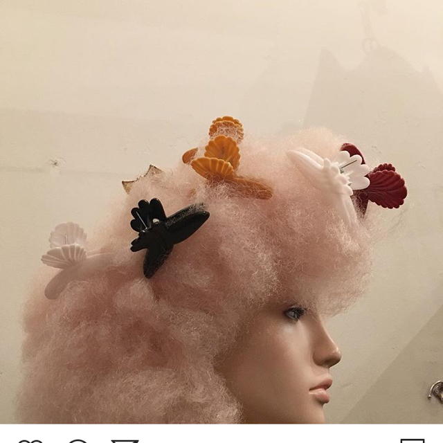 Grimoire(グリモワール)のヴィンテージ  シェル　ヘアクリップ  レディースのヘアアクセサリー(バレッタ/ヘアクリップ)の商品写真