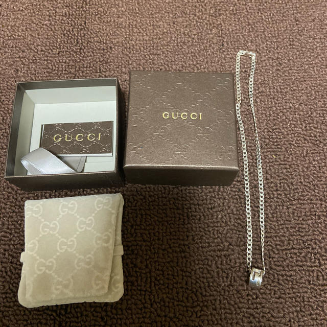 Gucci(グッチ)のGUCCIネックレス メンズのアクセサリー(ネックレス)の商品写真