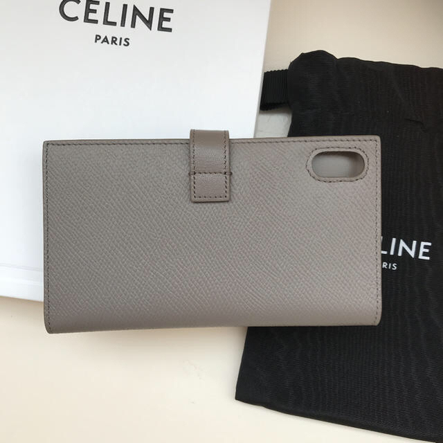 celine(セリーヌ)のセリーヌ　iPhoneケース　手帳型　X／XS対応 スマホ/家電/カメラのスマホアクセサリー(iPhoneケース)の商品写真