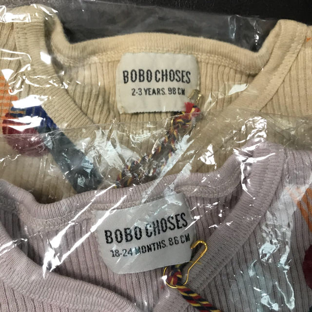 bobo chose(ボボチョース)の専用です。BOBO CHOSES ボボショセス　2枚セット キッズ/ベビー/マタニティのキッズ服男の子用(90cm~)(Tシャツ/カットソー)の商品写真