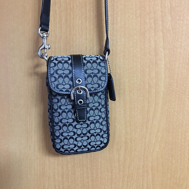 COACH(コーチ)のCOACHミニポシェット レディースのバッグ(ショルダーバッグ)の商品写真