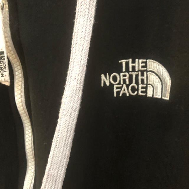 THE NORTH FACE(ザノースフェイス)のノースフェイス　パーカー  M メンズのトップス(パーカー)の商品写真