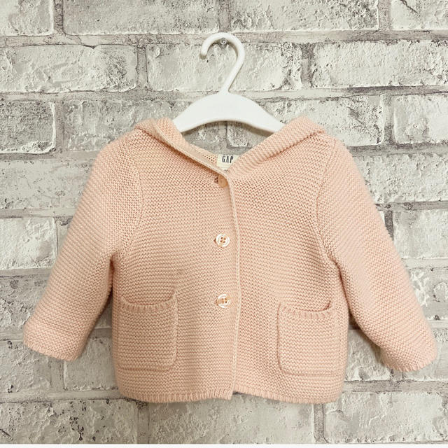 babyGAP(ベビーギャップ)の新品同様🎀babyGAPカーディガン🧸 キッズ/ベビー/マタニティのベビー服(~85cm)(カーディガン/ボレロ)の商品写真