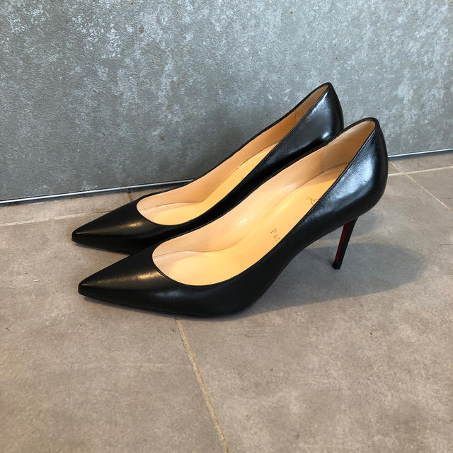 Christian Louboutin(クリスチャンルブタン)のルブタン　パンプス　37 未使用 レディースの靴/シューズ(ハイヒール/パンプス)の商品写真