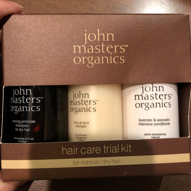 John Masters Organics(ジョンマスターオーガニック)の【ふぅ様専用】(未使用)ジョンマスターヘアケアトライアルキット コスメ/美容のヘアケア/スタイリング(ヘアケア)の商品写真