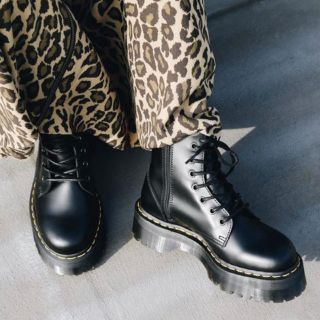 ドクターマーチン(Dr.Martens)の 【Arisa様 専用★】 Dr.Martens /atmos pink (ブーツ)