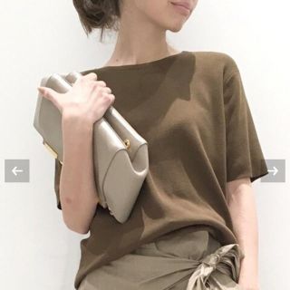 アパルトモンドゥーズィエムクラス(L'Appartement DEUXIEME CLASSE)のSilk*CTN ハンソデ TOPS シルクコットン　半袖　ニット　カーキ(ニット/セーター)