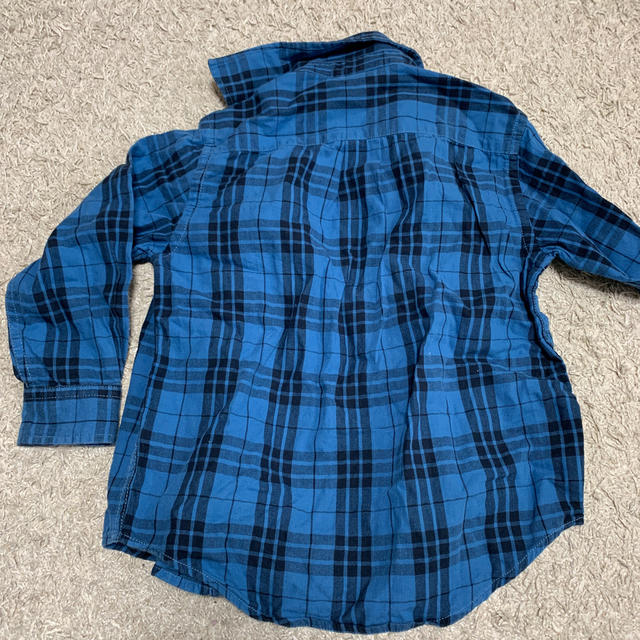 GAP Kids(ギャップキッズ)のGAP シャツ 120cm キッズ/ベビー/マタニティのキッズ服男の子用(90cm~)(Tシャツ/カットソー)の商品写真