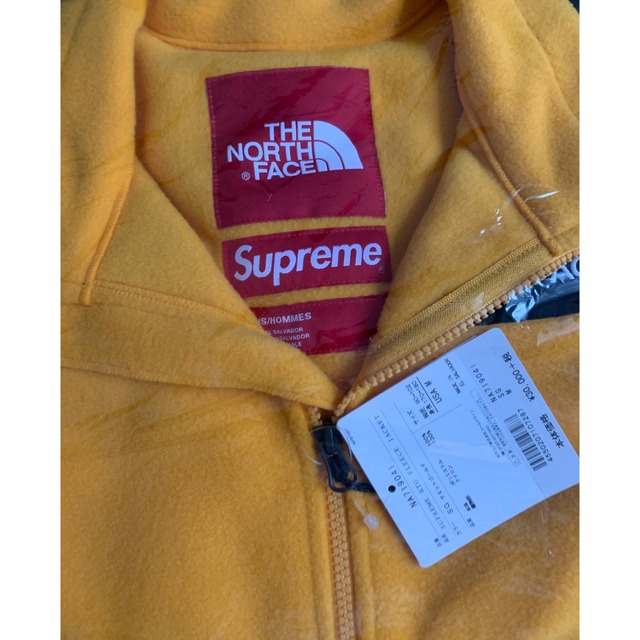 Supreme The North Face Fleece Gold  M 1