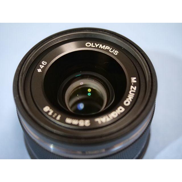 OLYMPUS(オリンパス)の新同品 OLYMPUS M.ZUIKO DIGITAL 25mm F1.8 スマホ/家電/カメラのカメラ(レンズ(単焦点))の商品写真