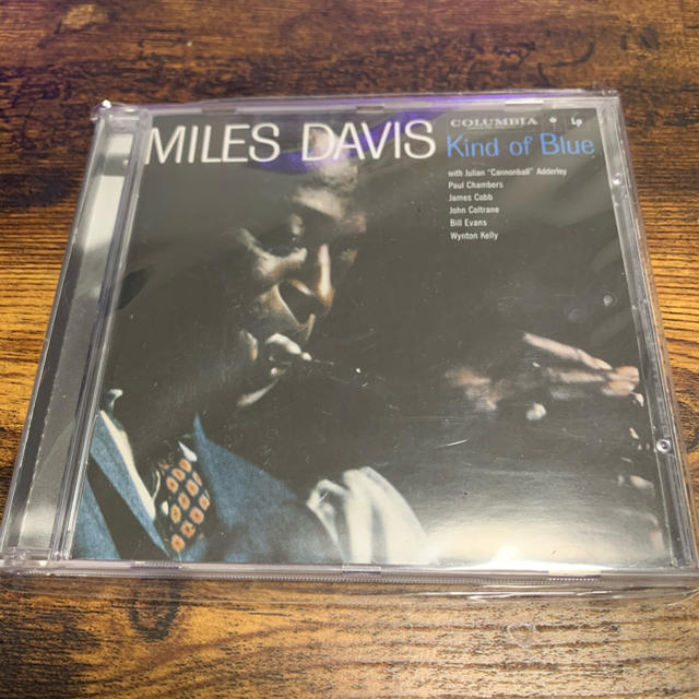 マイルス・デイビスKind of Blue【CD】アルバム エンタメ/ホビーのCD(ジャズ)の商品写真
