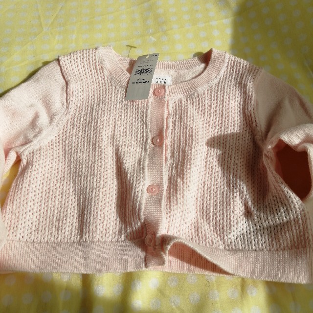 GAP(ギャップ)のGAPカーディガン80 キッズ/ベビー/マタニティのベビー服(~85cm)(カーディガン/ボレロ)の商品写真